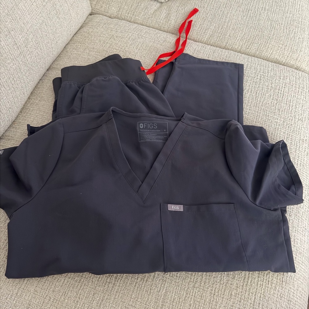 Figs Scrub Set Charcoal Gray